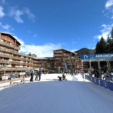 Cosy 4 Pers, Sud, Au Coeur D'une Station Proche Pistes Et Commerces, Modane - Fr-1-265-227 Apartment *
